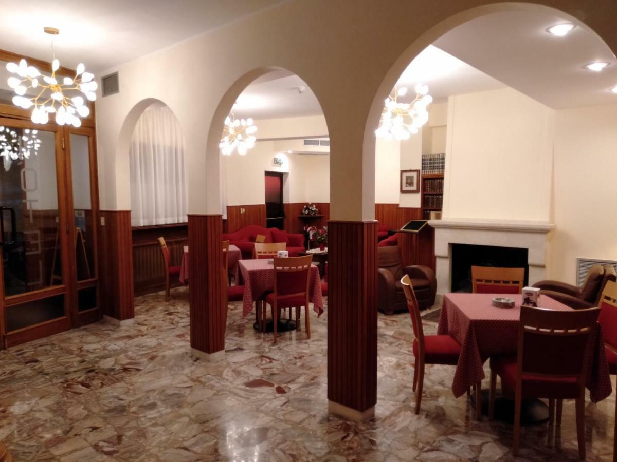 Hotel Viola Caramanico Terme Exterior foto
